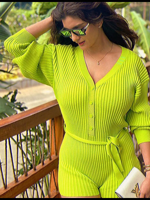 Vadodara Call Girl service